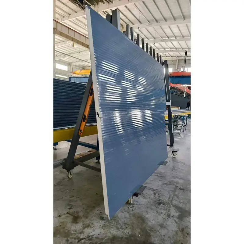 Panneaux sandwich en polyuréthane